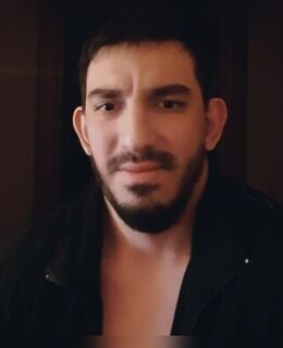 Адам Салахов